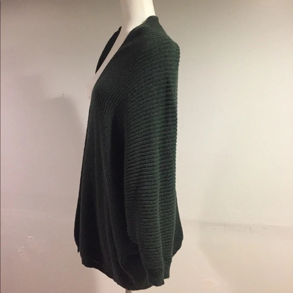 Atmosphere Sweater - Picture 3 of 6